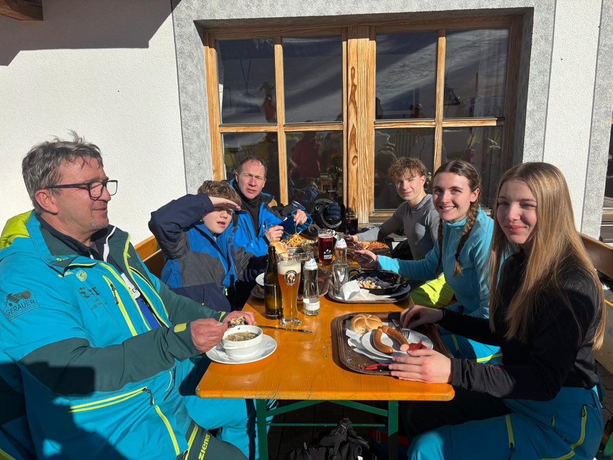 TAGES(HELFER)FAHRT LEOGANG
