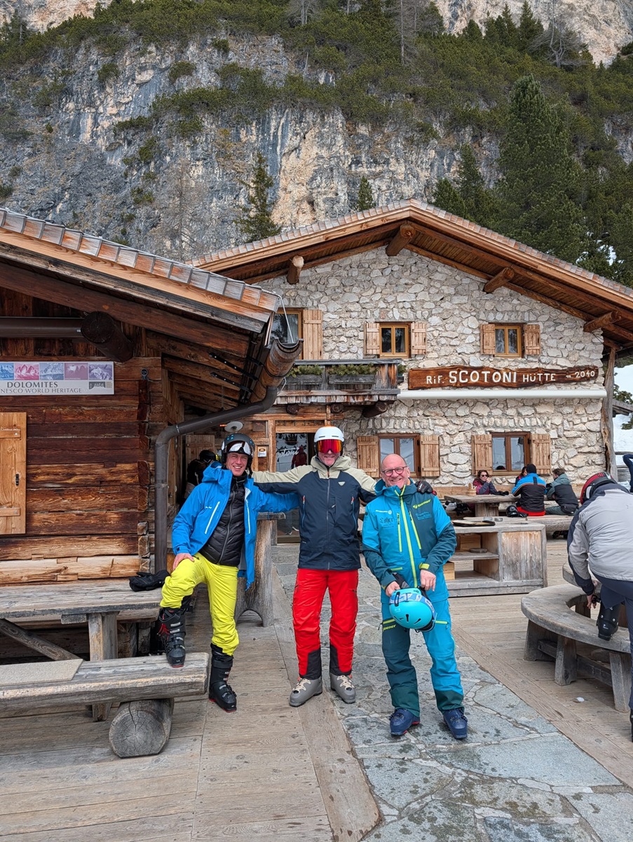 DOLOMITEN